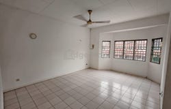 Jalan DC 1, Sungai Buloh, Selangor 47000