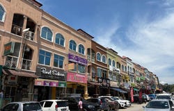 Jalan Puteri 5/1, Puchong, Selangor 47100