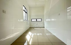 Persiaran Mokhtar Dahari, Bandar Puncak Alam, Selangor 47000