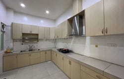 Jalan Bestari, Klang, Selangor 42500