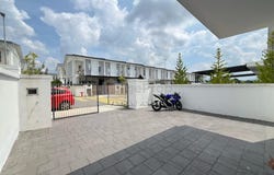 Rawang, Selangor 48020