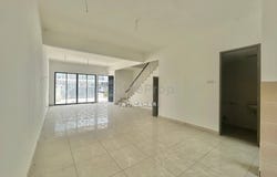Lebuh Diamond, Semenyih, Selangor 43500