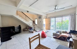 J, Shah Alam, Selangor 40460