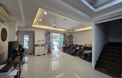 Jalan Mutiara, Puchong, Selangor 47100