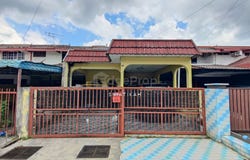 Jalan Tilapia; Jalan Seluang, Banting, Selangor 42700
