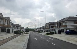 Semenyih, Selangor 43700