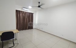 Jalan FLora, Telok Panglima Garang, Selangor 42500