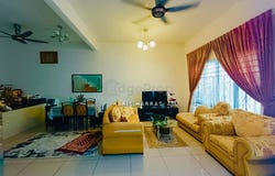 Jalan Parklands, Semenyih, Selangor 43700