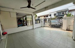 Batu Caves, Selangor 68100