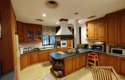 Jalan Kelab Golf, Shah Alam, Selangor 40100