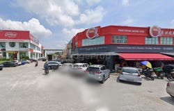 Jalan PPAJ 2/4, Bandar Puncak Alam, Selangor 42300