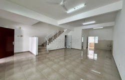 Jalan Sentral, Iskandar Puteri, Johor 79100