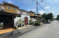 Jalan Emas, Sepang, Selangor 43800