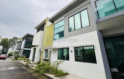 Persiaran Elektron, Denai Alam, Selangor 40170