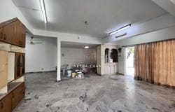 Off Jalan 8/154, Batu 9th Cheras, Selangor 43000