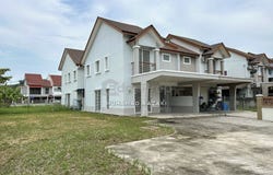 Lorong Gugusan Alam, Bandar Puncak Alam, Selangor 42300
