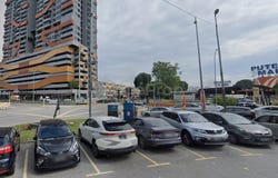 Jalan Puteri 5, Puchong, Selangor 47100