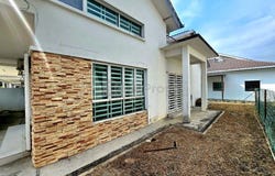 Jalan Intan Baiduri, Sepang, Selangor 43900