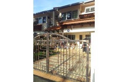 Persiaran Mahogany, Kota Damansara, Selangor 47810