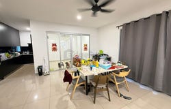 Rawang, Selangor 48020