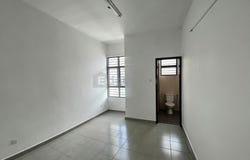 Rawang, Selangor 48020