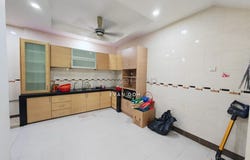 Jalan Mutiara, Puchong, Selangor 47100