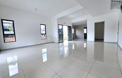Jalan Bromelia, Puchong, Selangor 47100