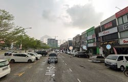 Jalan Setia Utama AT U13/AT, Bandar Setia Alam, Setia Alam, Selangor