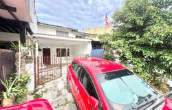 Jalan Teratai 1/2, Ampang, Selangor 56100