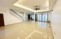 Lorong Batu Nilam, Bandar Botanic/Bandar Bukit Tinggi, Selangor 41200