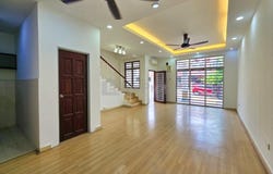 Jalan Arked, Dengkil, Selangor