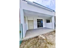 Persiaran Mahkota, Banting, Selangor 42700