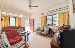 Jalan Kemboja, Seremban, Negeri Sembilan 70400