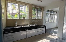 Lingkaran Industri, Batu 9th Cheras, Selangor 43000