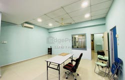 J, Johor Bahru, Johor 81100