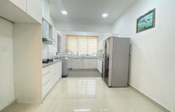 Jalan Lengkuas, Rimba Jaya, Shah Alam, Selangor 40200
