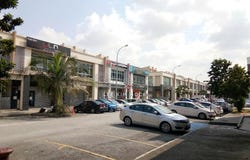 J, Shah Alam, Selangor 40000