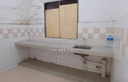Jalan Utama 2/1, Puchong, Selangor 47100