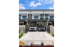 Jalan Midway Crescent, Kota Samarahan, Sarawak 94300