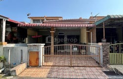 Jalan Bunga Raya, Sepang, Selangor 43900