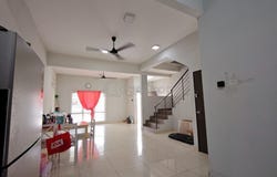 Jalan Ruby, Kampung Selangor Dredging, Dengkil, Selangor 43800