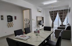 Jalan Us 1, Off Jalan Ikram - Uniten, De Centrum, 43000, Selangor, Bangi, Selangor 43000