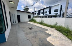 Jalan Kuala Kangsar, Ipoh, Perak 30010