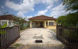 Persiaran Mahkota, Banting, Selangor 42700