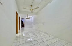 J, Semenyih, Selangor 43500