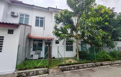 Jalan Putra, Muar, Johor 84000