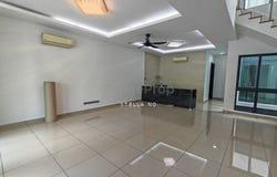 Jalan Laman Estuari, Iskandar Puteri, Johor 79100