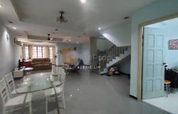 Lebuhraya Selat Klang, Klang, Selangor