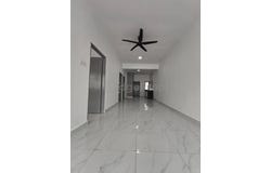 Off Jalan Besar, Kulai, Johor 81100