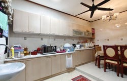 Taman Bunga Negara, Seksyen 27, Shah Alam, Selangor 40400